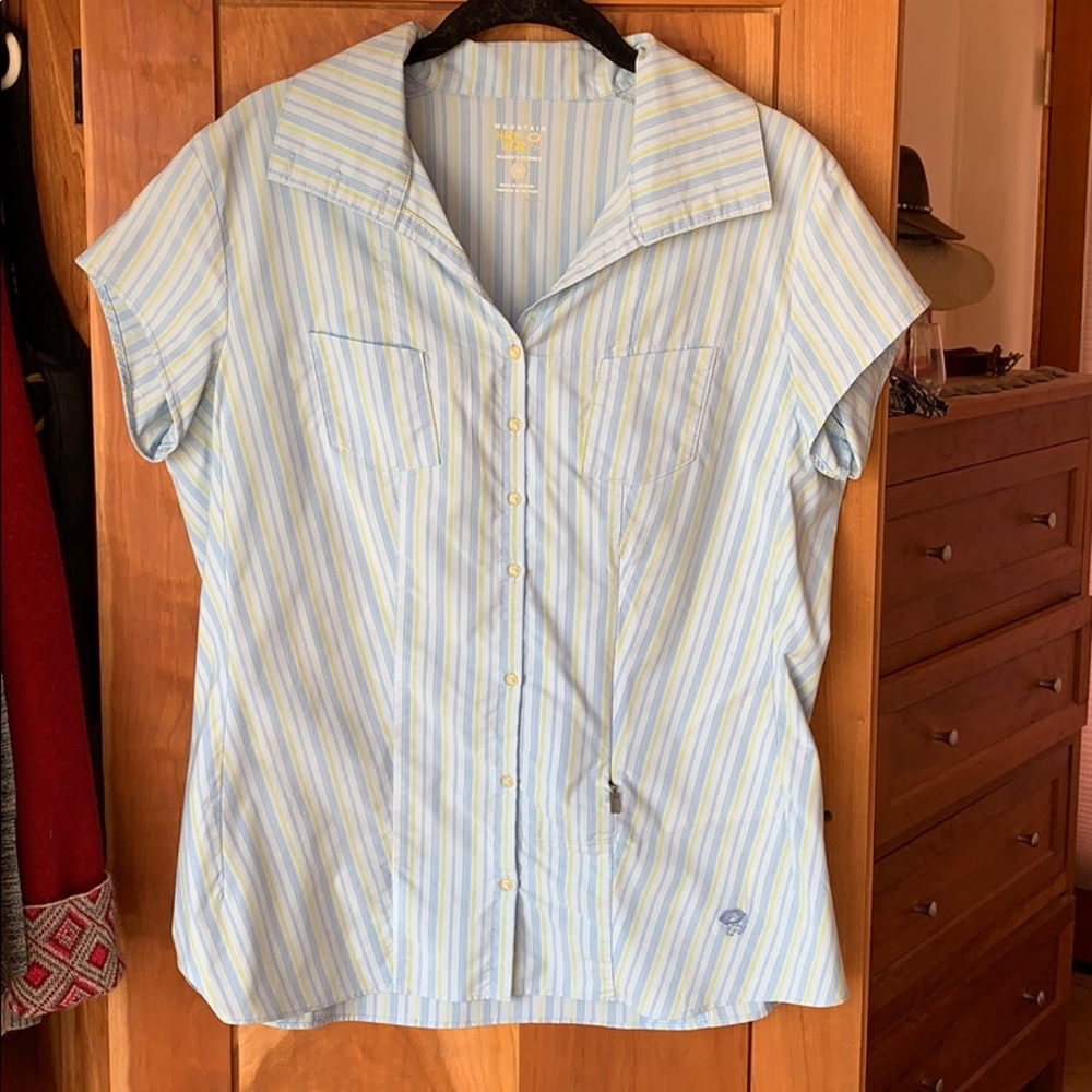 Mountain Hardware Women’s hiking shirt